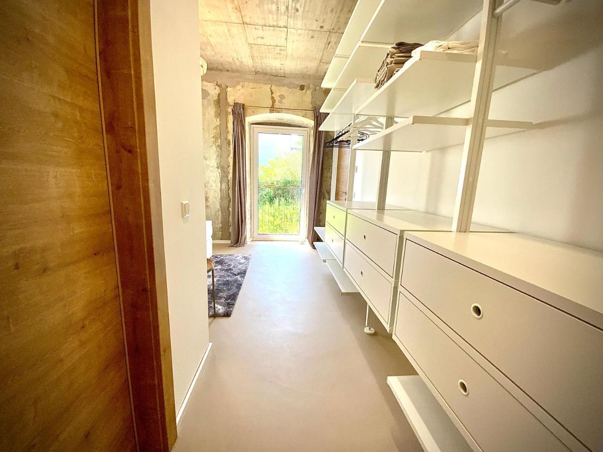 Waterfront - Urbane Eleganz Am Bachufer Apartment Villach Ngoại thất bức ảnh