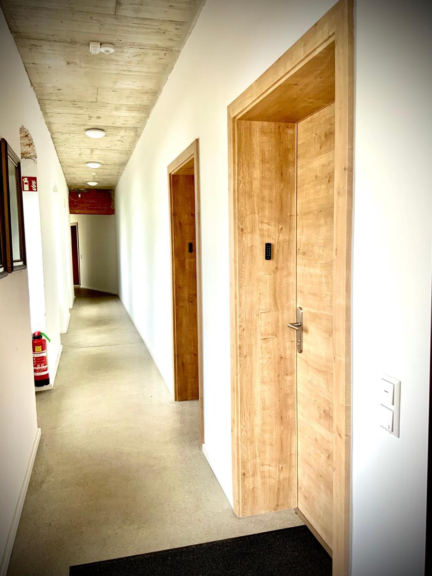 Waterfront - Urbane Eleganz Am Bachufer Apartment Villach Ngoại thất bức ảnh