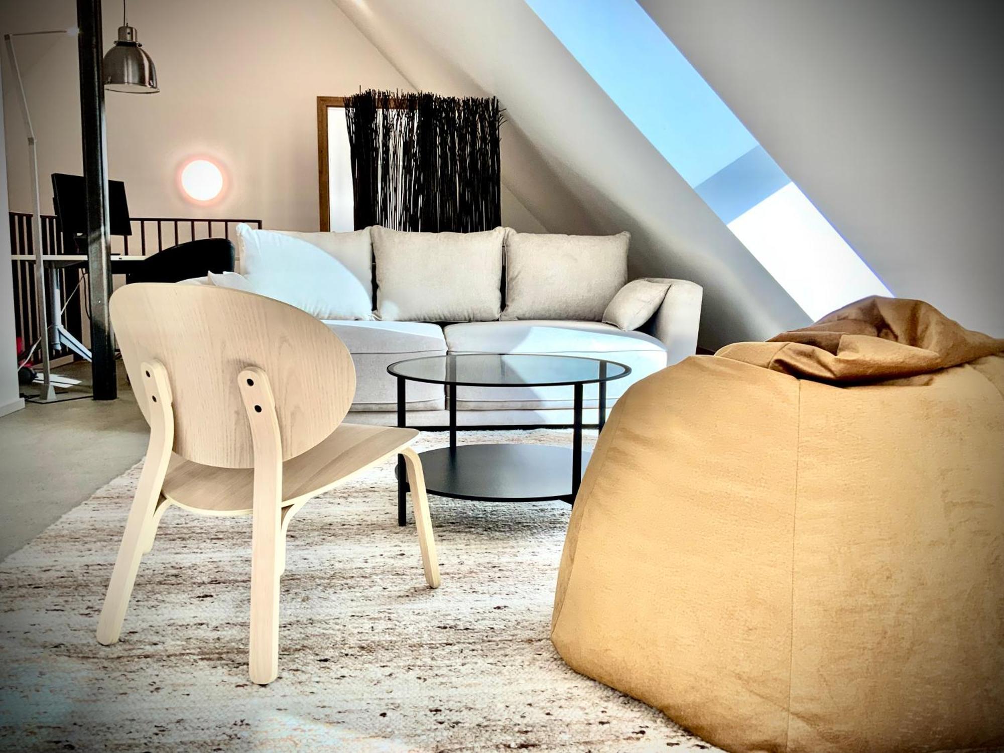 Waterfront - Urbane Eleganz Am Bachufer Apartment Villach Phòng bức ảnh